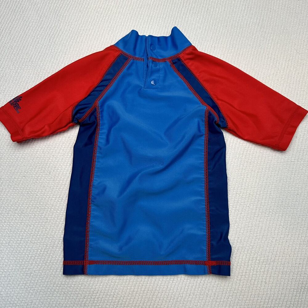 UV Skinz Rashguard - Picture 2 of 4